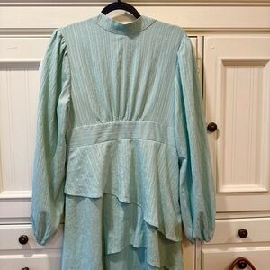 Medium Mint Green Long Sleeve Dress